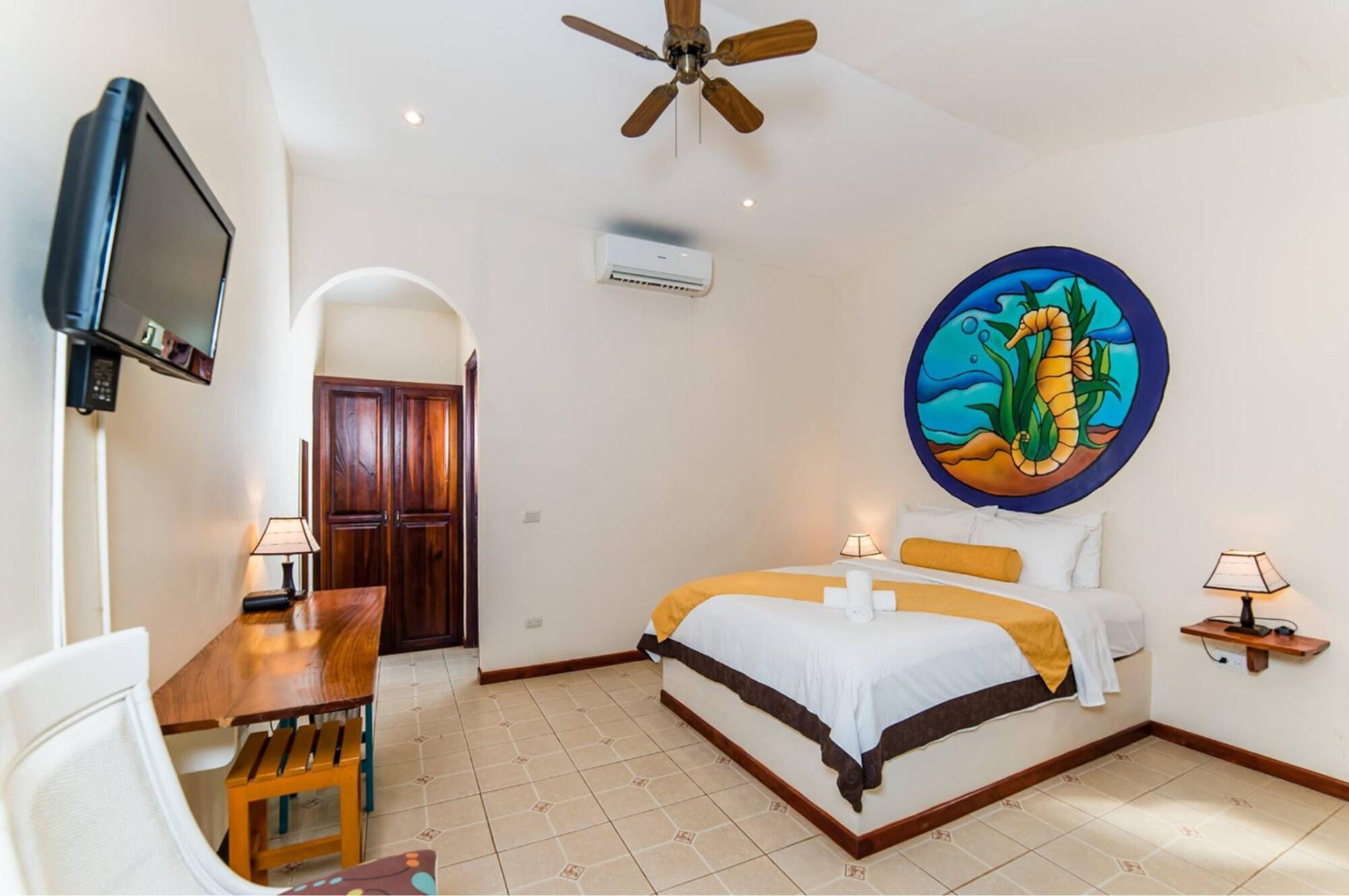 Hotel Pasatiempo Tamarindo Dış mekan fotoğraf