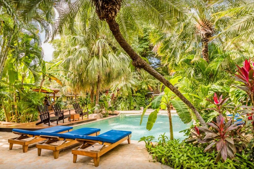 Hotel Pasatiempo Tamarindo Dış mekan fotoğraf