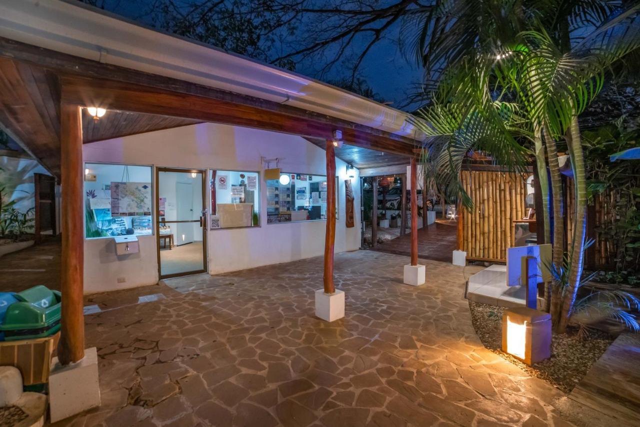 Hotel Pasatiempo Tamarindo Dış mekan fotoğraf