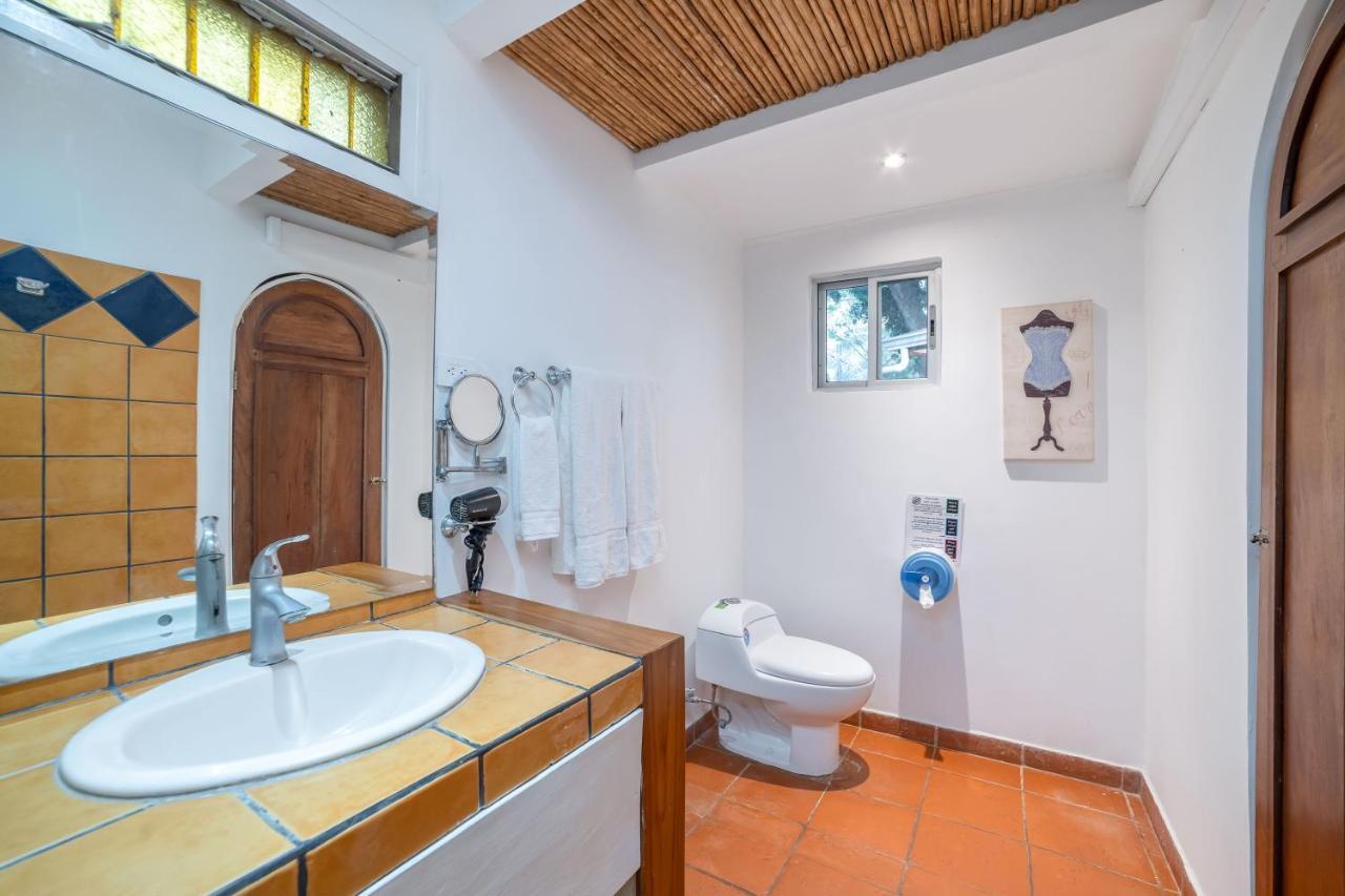 Hotel Pasatiempo Tamarindo Dış mekan fotoğraf