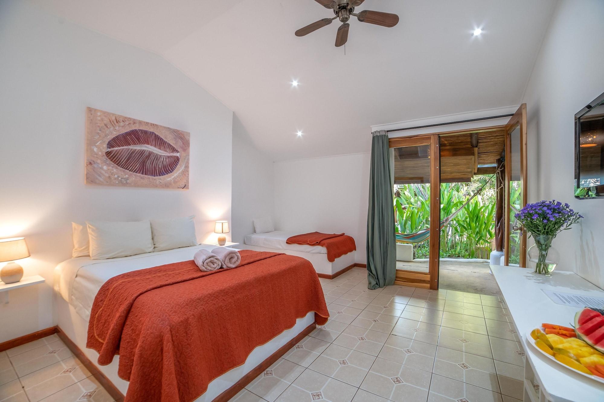 Hotel Pasatiempo Tamarindo Dış mekan fotoğraf